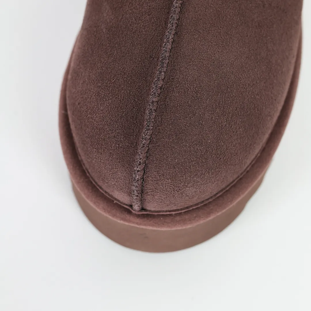 Copywriting price 💰540 The core recommendation is good price. The platform’s foreign trade is exclusively for UGG Tazz women’s snow boots 1166734. Produced by the ten-year-old brand shoemaking factory production line. Pay attention to every detail. Longfeng A-grade genuine sheep fur is integrated. It is built in full compliance with the ZP process. Size: 35 36 37 38 39 40 41